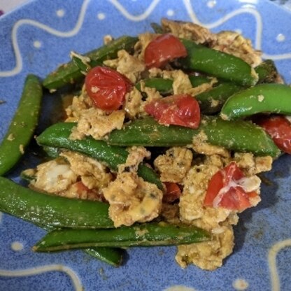 スナップエンドウがとても美味しく食べられました。
ごま油と中華スープの元でいつもと違った味が楽しめました！美味しかったです。